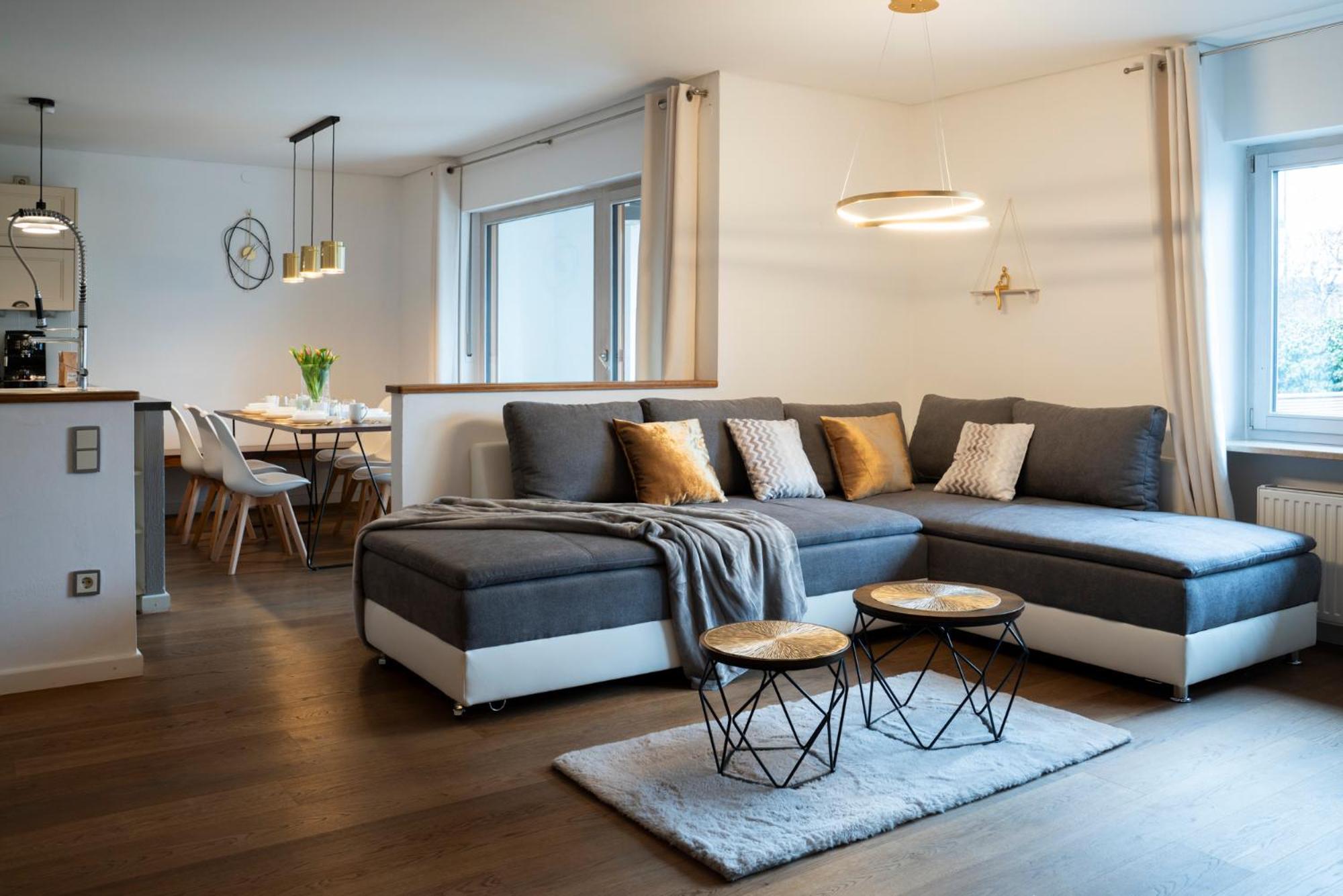 Apartament 130M2 Loft - Balkon, Smart Tv, Badewanne, Kaffee Rosenheim Zewnętrze zdjęcie