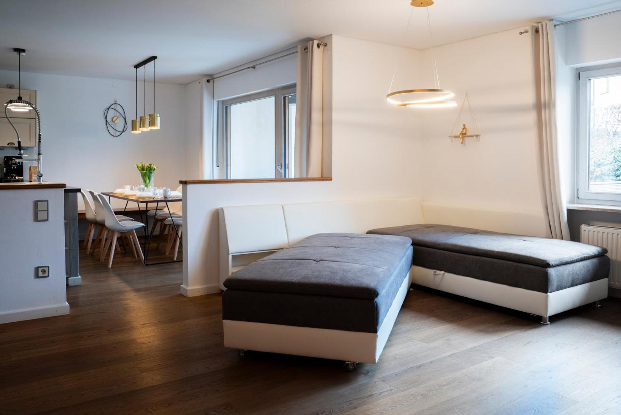 Apartament 130M2 Loft - Balkon, Smart Tv, Badewanne, Kaffee Rosenheim Zewnętrze zdjęcie