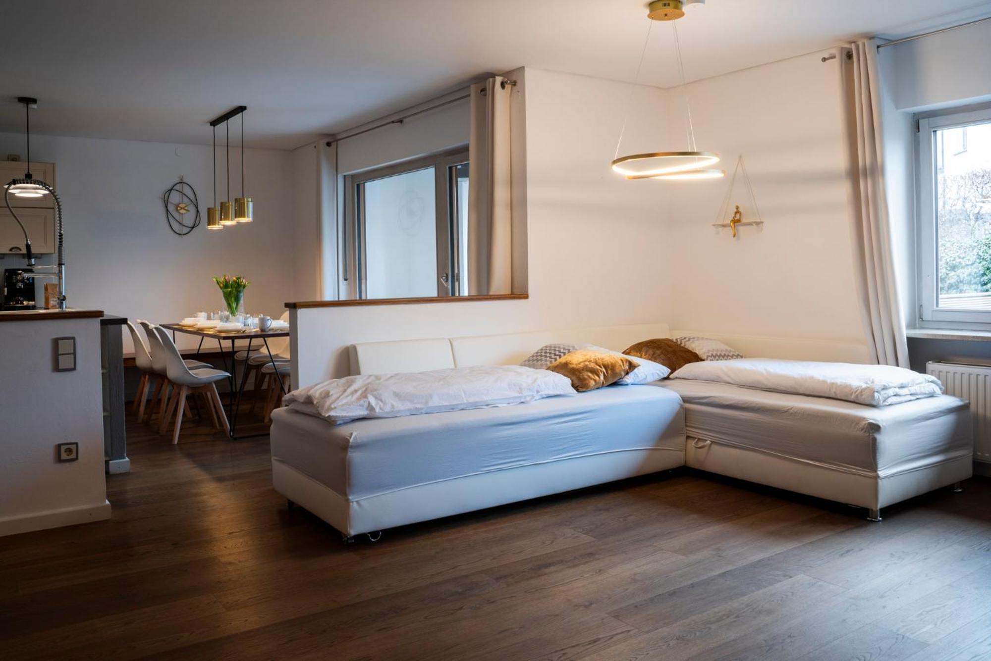 Apartament 130M2 Loft - Balkon, Smart Tv, Badewanne, Kaffee Rosenheim Zewnętrze zdjęcie