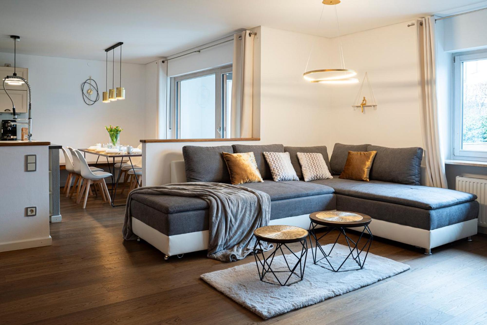 Apartament 130M2 Loft - Balkon, Smart Tv, Badewanne, Kaffee Rosenheim Zewnętrze zdjęcie